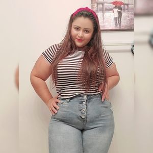 Meet your Posher, Karla